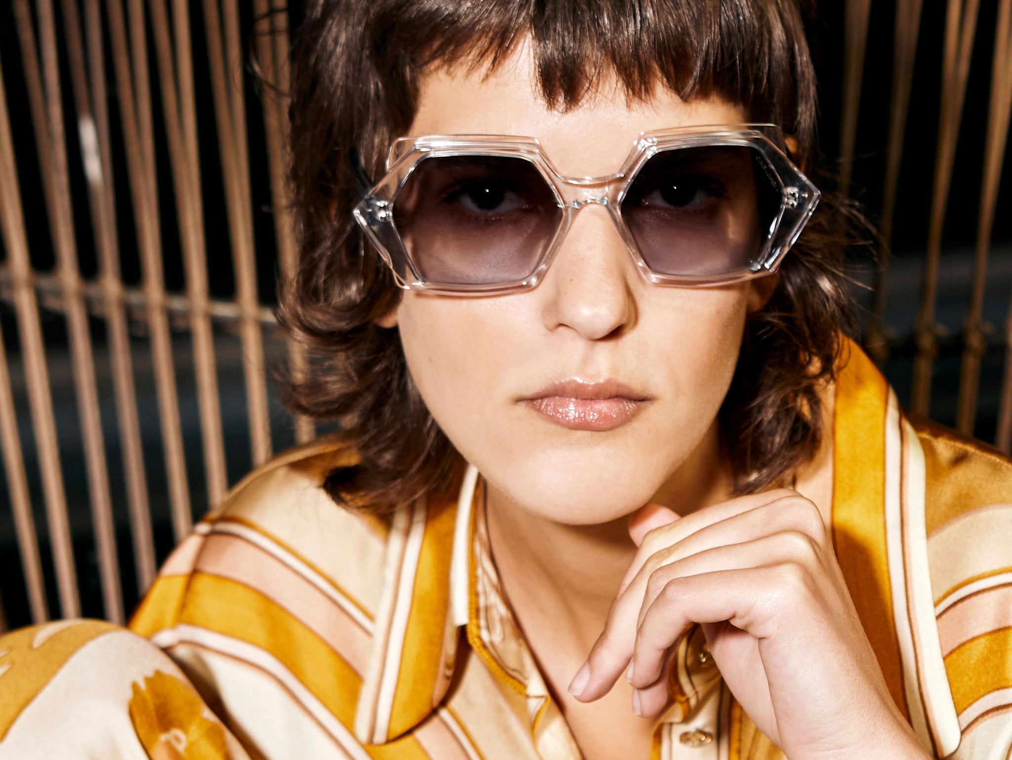 How to Match Vintage Sunglasses with Your Outfit: A Stylish Guide